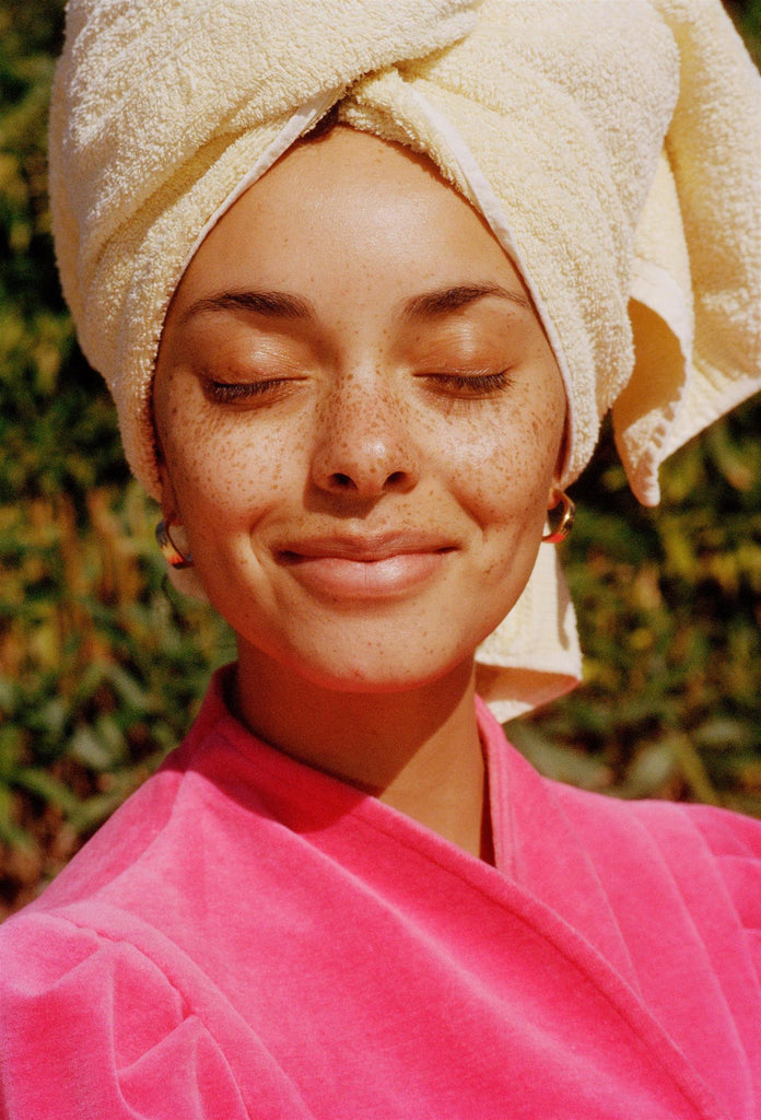 Gloria Hoops Small - Gold - F5 Concept Store